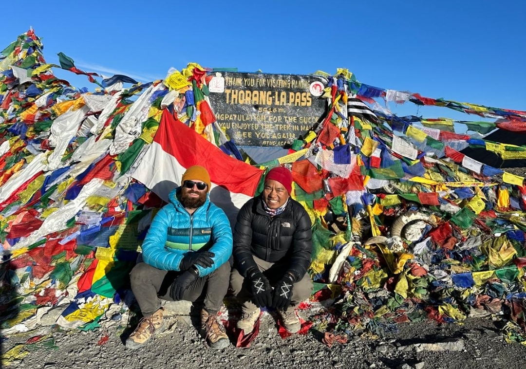 Annapurna Circuit Trek Photo Bal Hiking Team